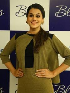 taapsee-pannu-latest-stills06-00119