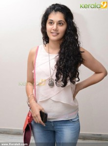 taapsee-pannu-photos-00125