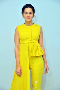 taapsee-pannu-photos-111-01110
