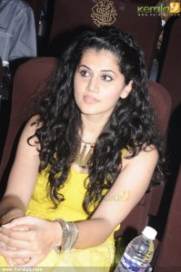 taapsee-pannu-stills-00116