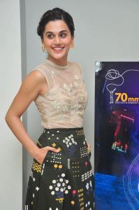 tapsee-pannu-latest-pictures-123-00164