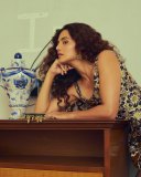 taapsee-pannu-in-bodycon-short-dress-with-curly-hair-style-photos-003