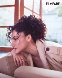 taapsee-pannu-new-photoshoot-for-filmfare-001