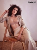 taapsee-pannu-new-photoshoot-for-filmfare-007