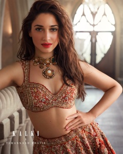 actress-tamanna-bhatia-in-kalki-bridal-lehenga-photos-003