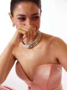 tamanna-bhatia-in-body-fit-gown-styling-photos-010