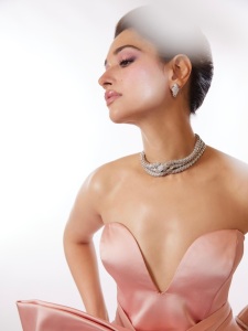 tamanna-bhatia-in-body-fit-gown-styling-photos-017