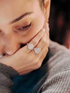 tamanna-bhatia-latest-photos-with-her-jewellery-brand-021
