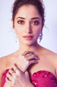 tamanna-in-pink-gown-photo-gallery-008