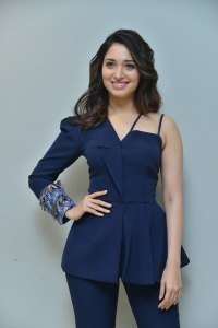 tamanna-latest-event-photos-091234-197