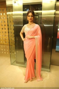 tamanna-latest-pics-0017