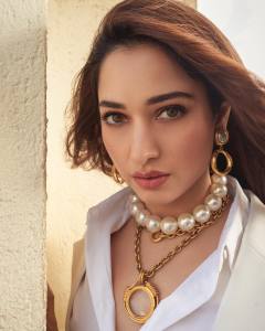 tamannaah-bhatia-latest-photo-shoot-pics-021-022