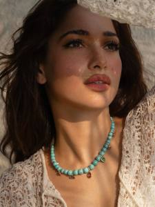 tamannaah-bhatia-on-her-jewellery-photos-004