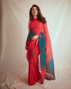 tamannaah-bhatia-photo-gallery-new-008