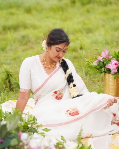 manoj-k-jayan-daughter-kunjatta-photos-001