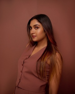 manoj-k-jayan-daughter-kunjatta-photos-006