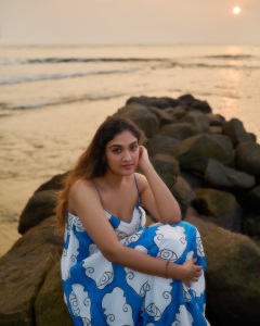 manoj-k-jayan-daughter-kunjatta-photos-022