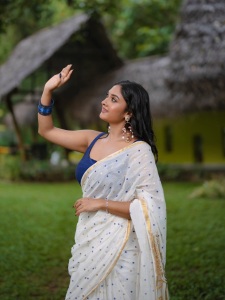 teja-lakshmi-jayan-latest-photos-in-trending-makeup-look