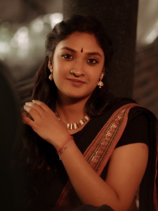 teja-lakshmi-new-photos-in-saree-007