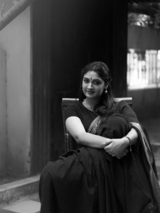 teja-lakshmi-new-photos-in-saree-008