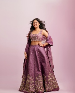 urvashi-daughter-photos-new-002