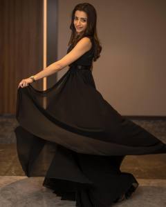 actress-trisha-latest-images-in-black-dress-001