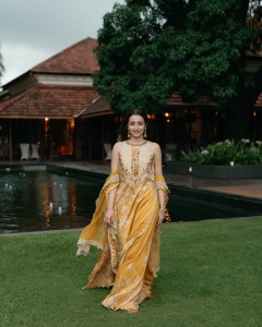 trisha-krishnan-in-dating-outfit-ideas-photos-002