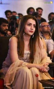 trisha krishnan latest photos-006