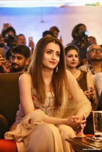trisha krishnan latest photos-013