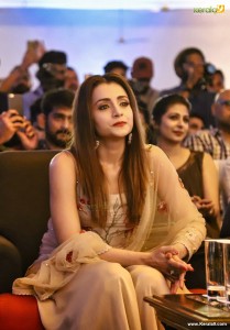 trisha krishnan latest photos-015