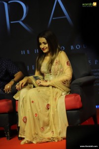 trisha krishnan latest photos-026