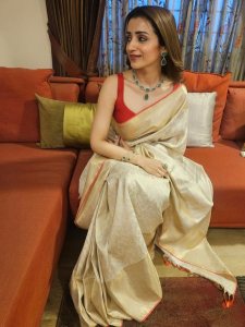 trisha-krishnan-latest-photos-in-wedding-look-003