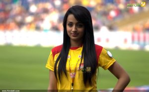 trisha-krishnan-new-photos5