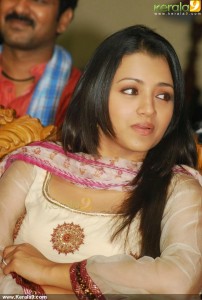 trisha-latest-images8