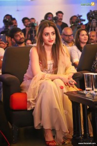 trisha latest photos-027