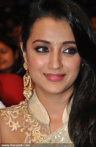 trisha-latest-pics-00236