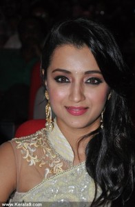 trisha-new-images-00385