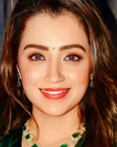 trisha-new-photos-from-ps1-promotion-004