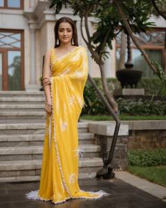 trisha-new-photos-in-thread-work-saree-005