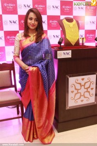 trisha-pics-456-0021