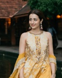 trisha-krishnan-in-dating-outfit-ideas-photos