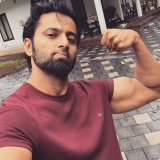 1_unni-mukundan-latest-photos-005