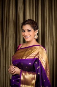 varalakshmi-sarathkumar-latest-images-0912-522
