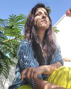 varalakshmi sarathkumar new photos 9923-001