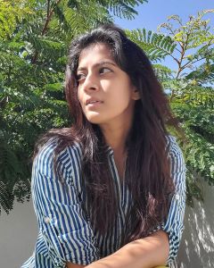 varalakshmi sarathkumar new photos 9923-004