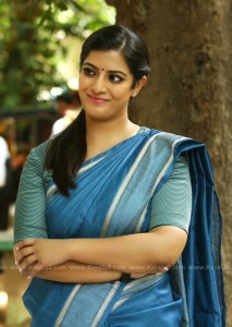 varalakshmi-sarathkumar-photos-0921-171