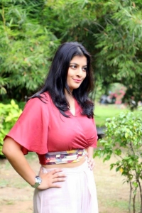 varalakshmi-sarathkumar-recent-photos-02985
