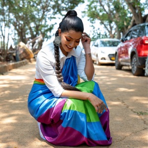 varalaxmi-sarathkumar-latest-photos-in-new-makeover-019
