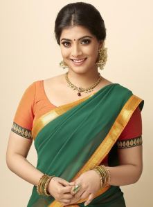 varalaxmi-sarathkumar-photo-gallery-123-00542