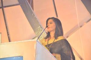 varalaxmi-sarathkumar-pics-258-00353